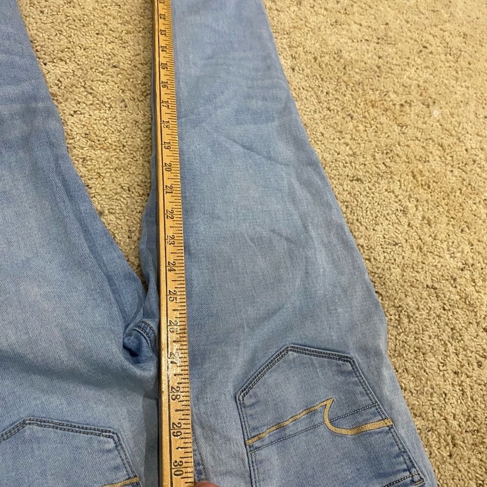 American Eagle Super Stretch Jegging Size 8R Light Wash Skinny Jeans - Picture 3 of 7